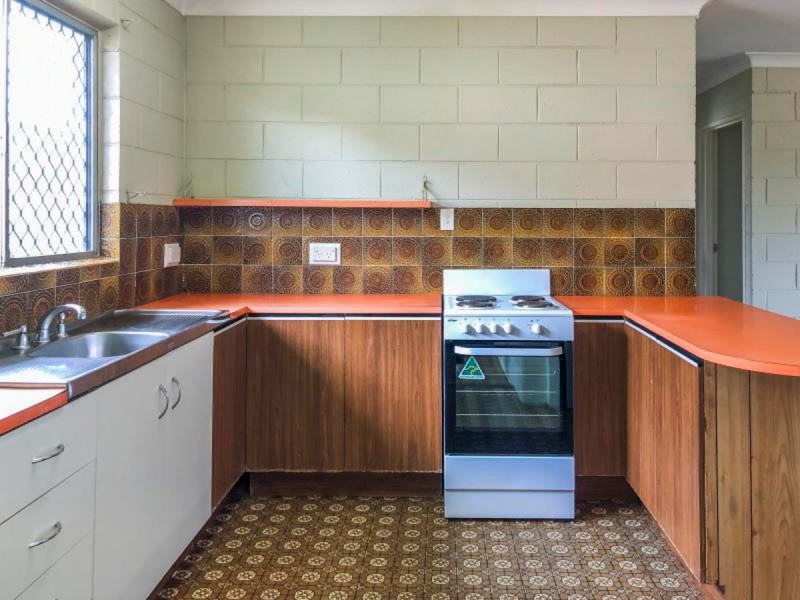 2/72 Leamington Street, Berserker QLD 4701